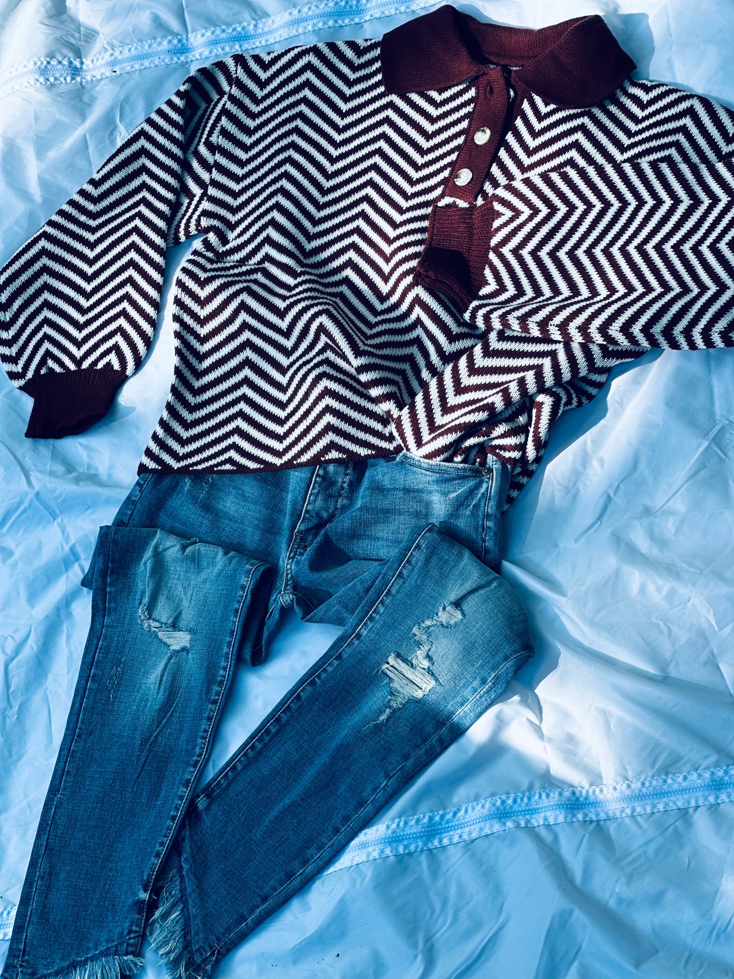 Women Patterned Button V Neck Sweater