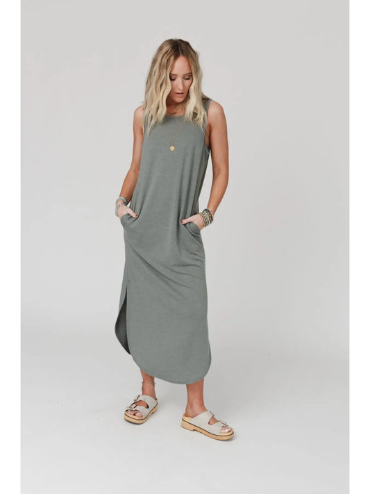 Sleeveless Pocket Slinky Maxi Dress